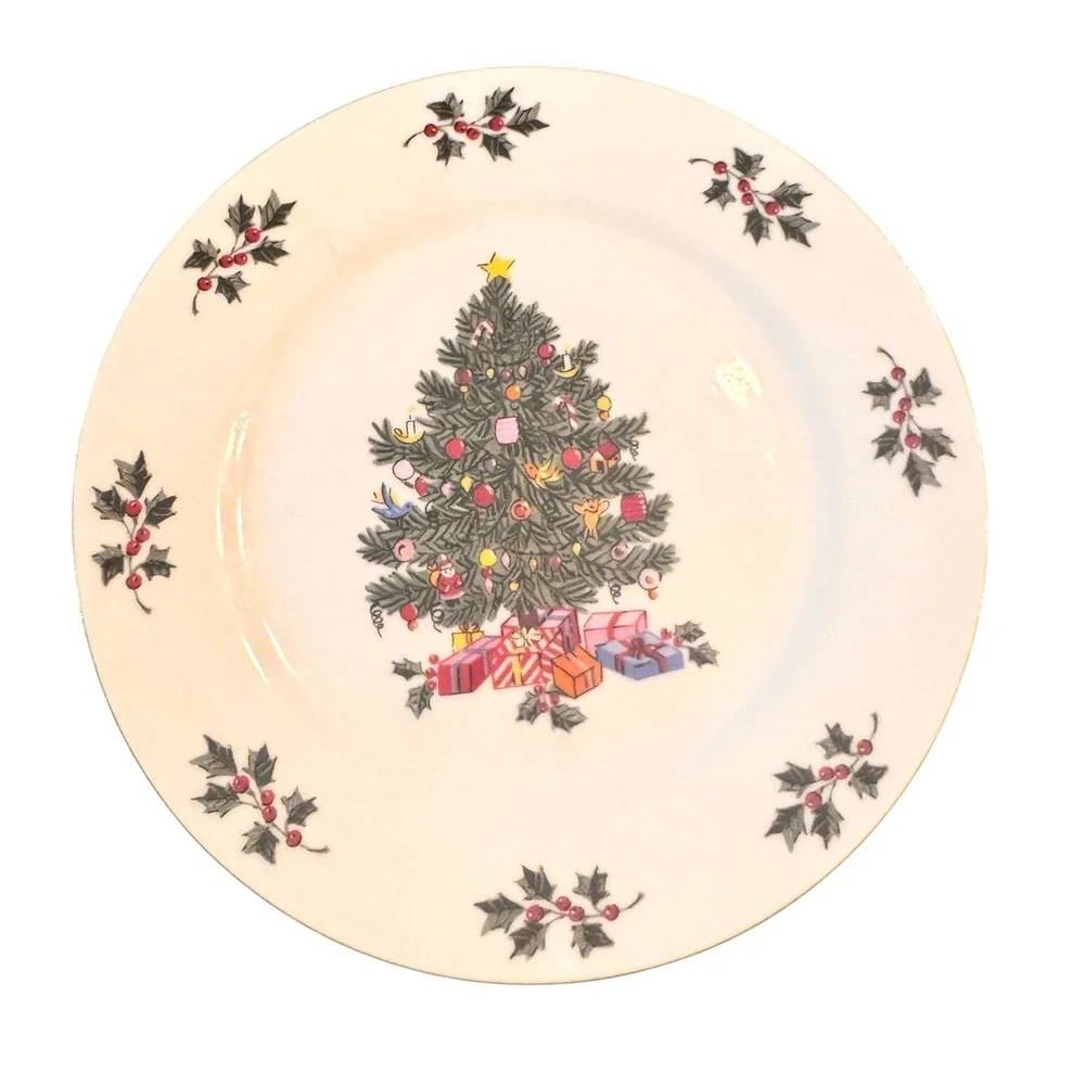 Gibson Everyday Christmas Tree Holly Berry China Dessert Salad Plate 7 Inch
